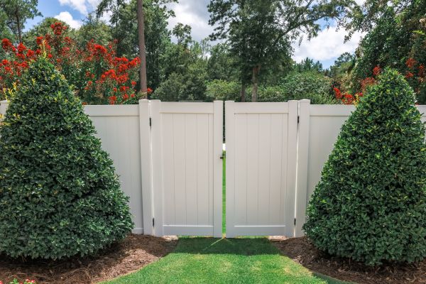 Vinyl Gate Installation