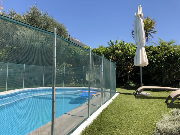 Pool Barrier Installation
